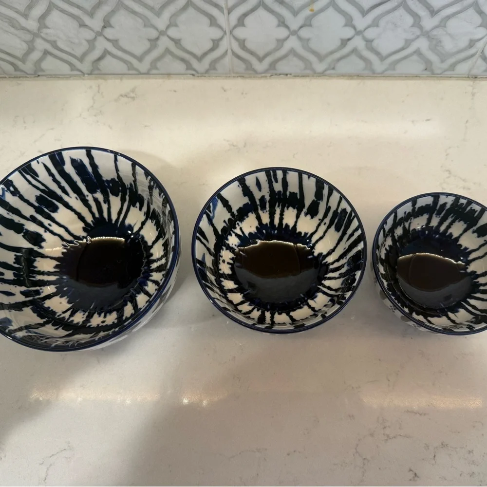 West Elm Tie Dye Ceramic Nesting Bowls Set of 3